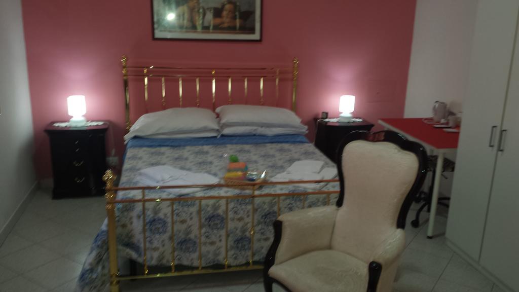 A Casa Di Elena Alojamento de Acomodação e Pequeno-almoço Roma